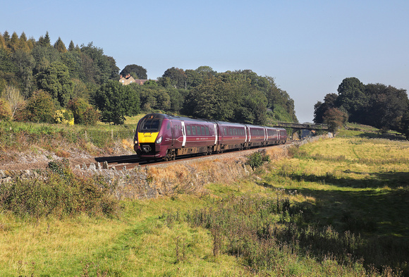 222194 heads past Milford on 5.9.23 with 1C32 09.37 Sheffield to St Pancras International.