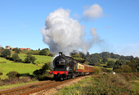 2392 heads past Esk Valley on 22.10.23
