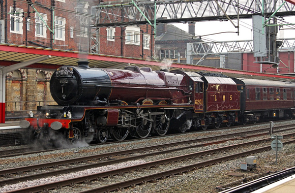 6201 waits to depart Crewe on 2.9.11 with the Scarborough Flyer.