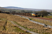66846 passes Selside with the delayed Carlisle to Chirk logs on 30.3.21.