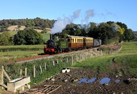 The Earl approaches Cyfronydd on 10.10.22.