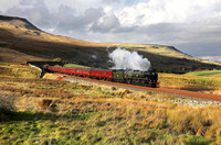 35018 passes Ais Gill on 15.10.22 with a Cumbrian Mountain Express on a very changeable day of weather!!