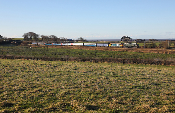 37521 & 37409 pass Bolton Le Sands on 30.11.23 with a Crewe to LSL at Carlisle Upperby for Storage.