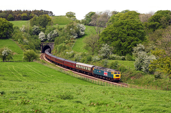 47580 heads away from Melling Tunnel on 16.5.14 with a ECS for Skegness.