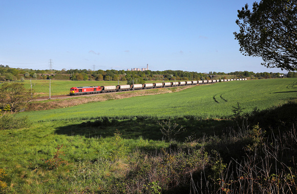 60100 heads past Daresbury on 4.5.19 with the Warrington to Tunstead empties.