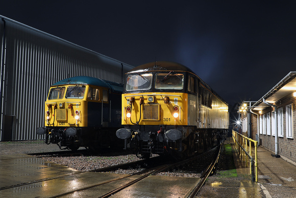 Soon to be DCRs, 56301 sits next to 56081 at UKRL Leicester depot on 2.1.24.