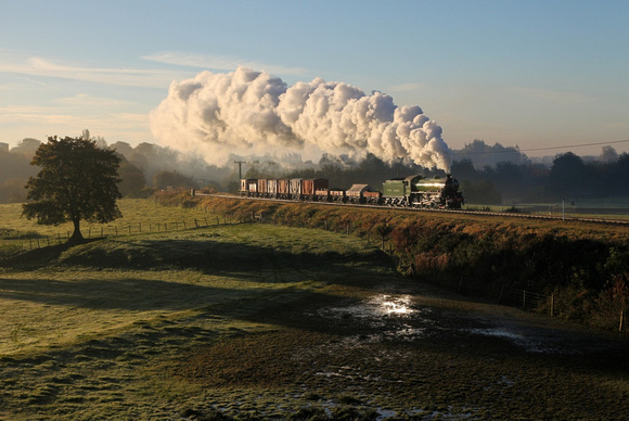 61306 passes Burrs with the final runpast on a beautiful start to the day.