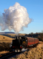 Yanky 65 heads away from Stoneacre Loop towards Embsay on 2.12.12
