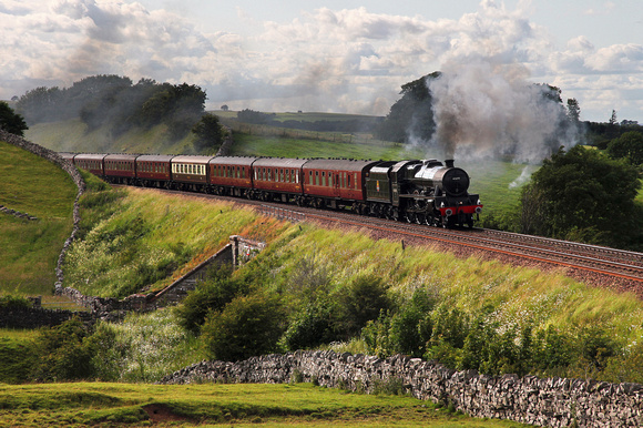 45690 heads past Waitby in hazy sun with the returning Dalesman on 23.7.15.