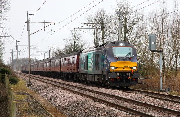WCR hired in 68003 to work the London to Carnforth leg of the WCME on 28.2.15.