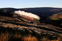 60103 Flying Scotsman heads towards Garsdale on 18.12.21 with a Liverpool to Carlisle tour.