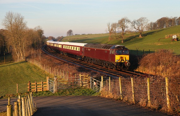 57316 heads past Starricks Farm with the Northern Belle's first run of the year. It was running ECS to York.