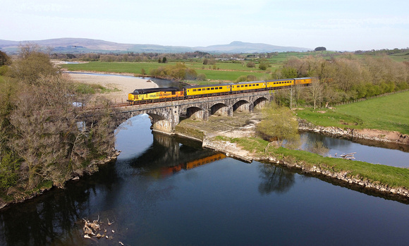 37421 heads over the River Lune at Arkholme with the monthly Blackpool North to Derby test train on 23.4.21.