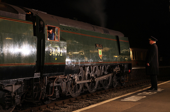 34092 'Wells' waits at Keighley Station on 10.10.14