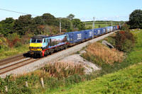 90024 passes Yealand with 4M25 Mossend to Daventry on 20.9.21.