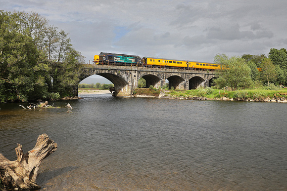 37218 heads over the River Lune at Arkholme with its Blackpool North to Derby test train on 22.5.120.