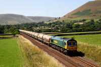 66620 heads away from Edale on 23.7.14 with the Tunstead to West Thurrocks.