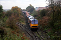 60095 heads onto the Haydock branch with 6F67 09.10 Tuebrook Sdgs to Ashton In Makerfield on 19.10.18, the branch to the Hansons depot is on the left