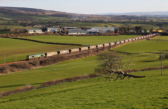 66553 passes Rowell on 10.3.14 with a Crewe to Hunterston.