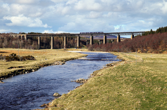 A 170 heads over Findhorn viaduct at Tomatin on 30.4.16  with a Inverness to Glasgow service.