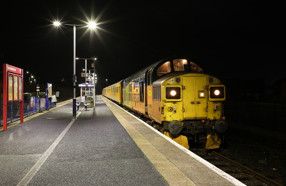 37099 arrives at Morecambe on 30.12.22 with 1Q83 14.15 Blackpool North to Derby test train.