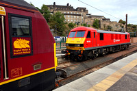 Old and New liveries at Edinburgh Waverley with 90036 & 67020 in between sleeper duties on 12.9.13