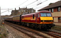 90020 passes Carnforth with a Bo'ness to Wembley ECS movement with SRPS stock on 21.3.12