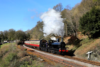 L&Y 52322 heads away from Haverthwaite with the 09.50 to Lakeside on 5.4.25.