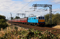 86259 passes Hest Bank on 24.9.22 with a London to Carlisle working.